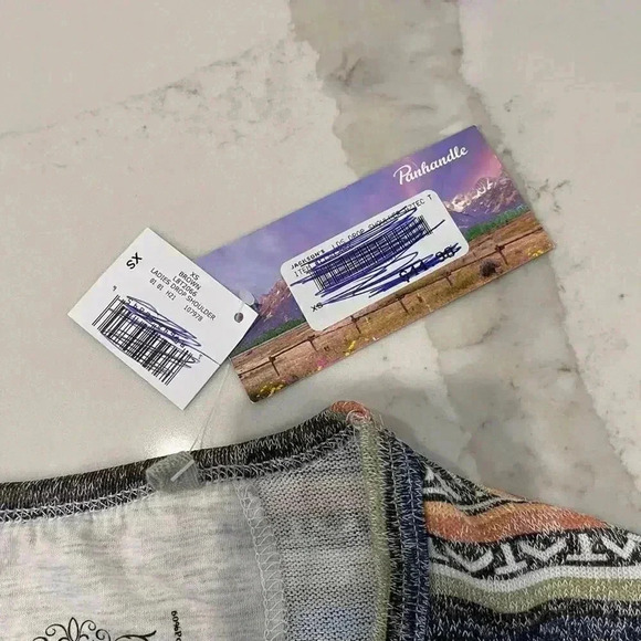 Panhandle NWT Scoop Neck Southwestern Print Knit 3/4 Sleeve Blouse Women’s XS - Picture 4 of 5